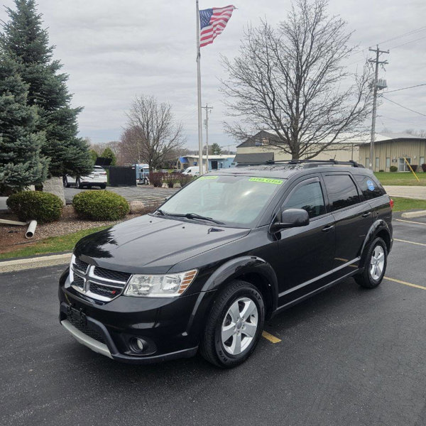 Used 2012 Dodge Journey SXT w/ Popular Equipment Group image 1