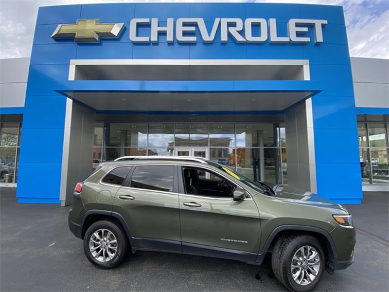 Used 2021 Jeep Cherokee Latitude Lux image 1