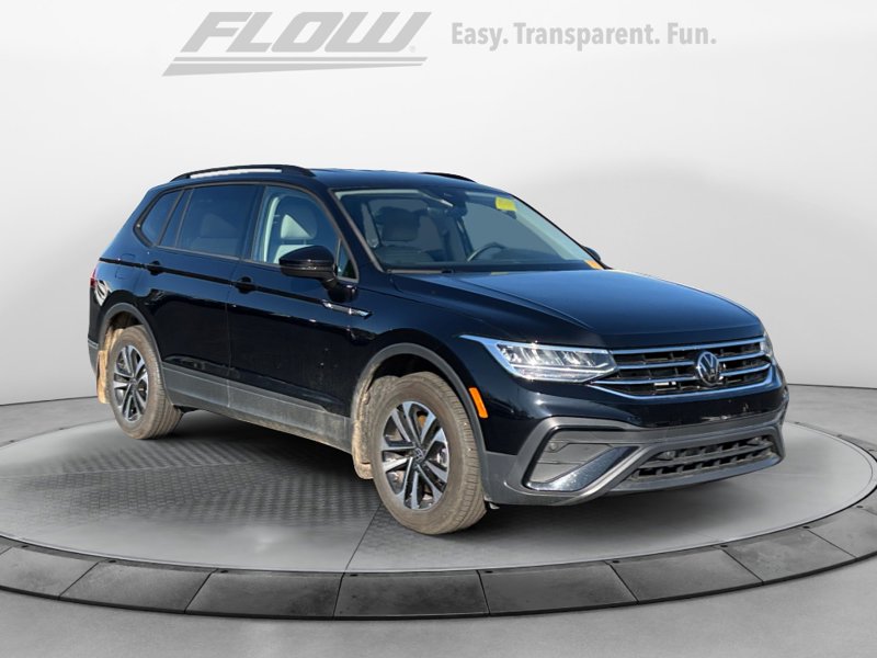 Certified 2024 Volkswagen Tiguan S image 1
