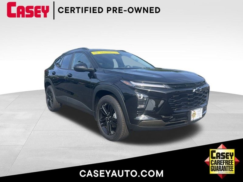 Certified 2025 Chevrolet Trax ACTIV w/ Driver Confidence Package image 1
