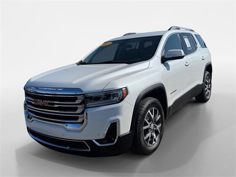 Certified 2023 GMC Acadia SLT w/ LPO, Floor Liner Package image 1