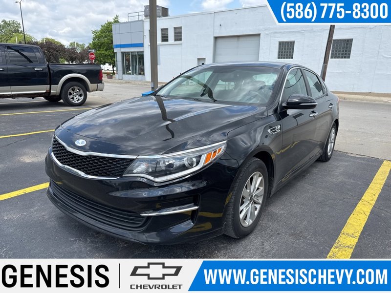 Used 2017 Kia Optima LX image 1