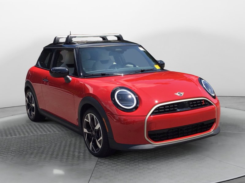 Certified 2025 MINI Cooper S image 1
