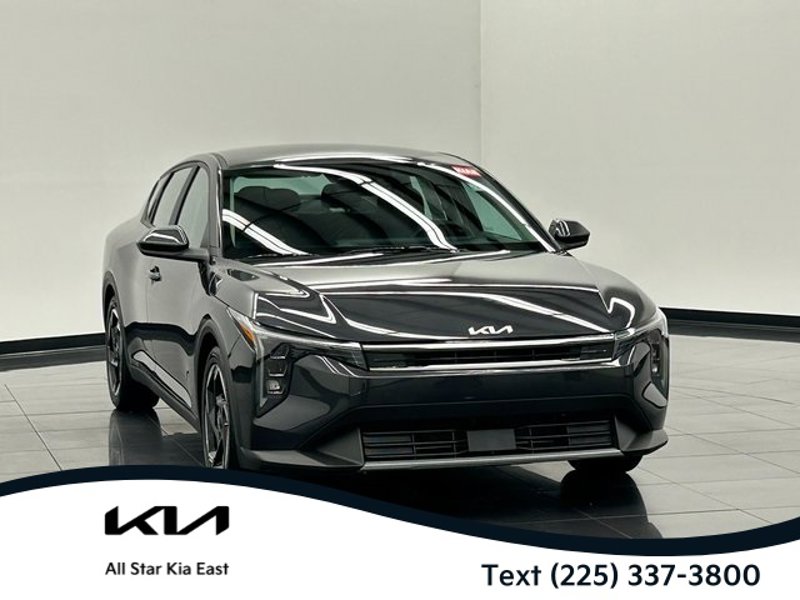 Certified 2025 Kia K4 EX image 1