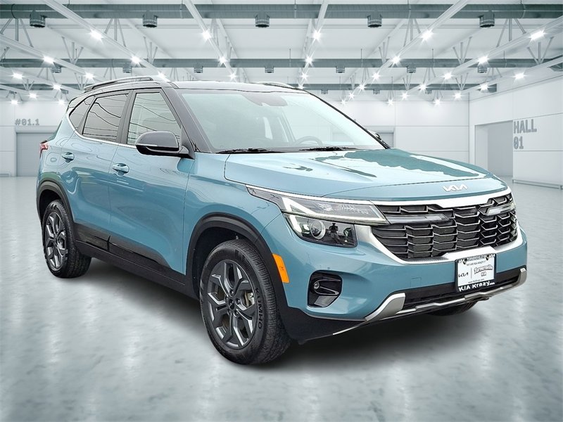 Certified 2024 Kia Seltos S image 1