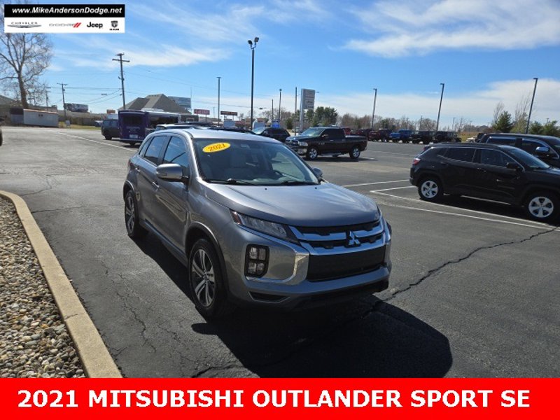 Used 2021 Mitsubishi Outlander Sport SE image 1