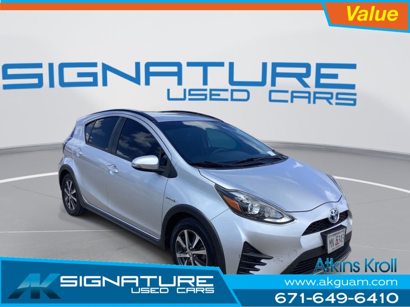 Used 2019 Toyota Prius C image 1