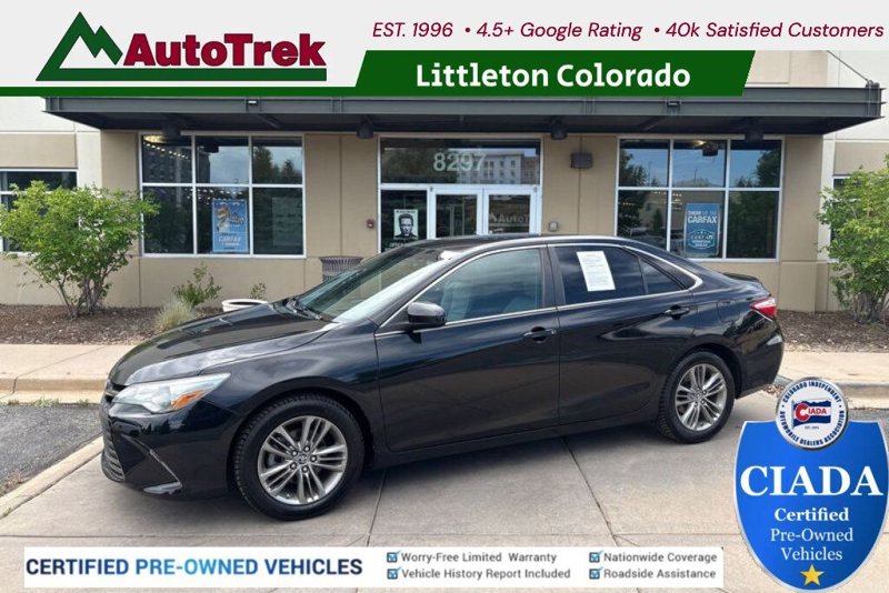 Used 2016 Toyota Camry SE image 1