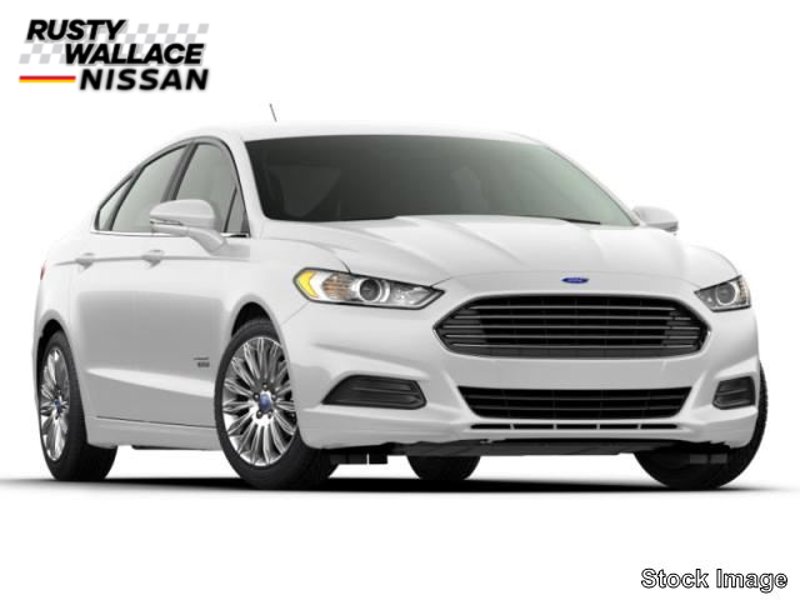 Used 2019 Ford Fusion Titanium image 1