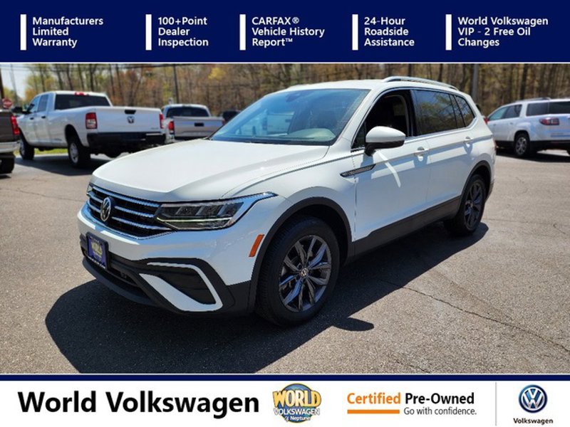 Certified 2022 Volkswagen Tiguan SE image 1