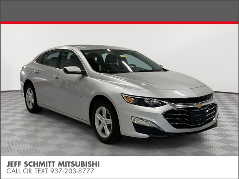 Used 2022 Chevrolet Malibu LT image 1