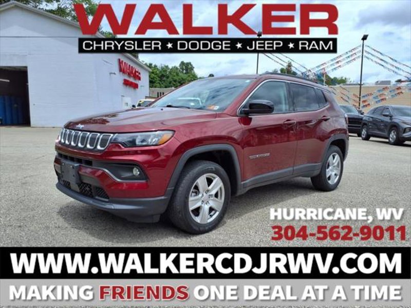 Certified 2022 Jeep Compass Latitude w/ Convenience Group image 1