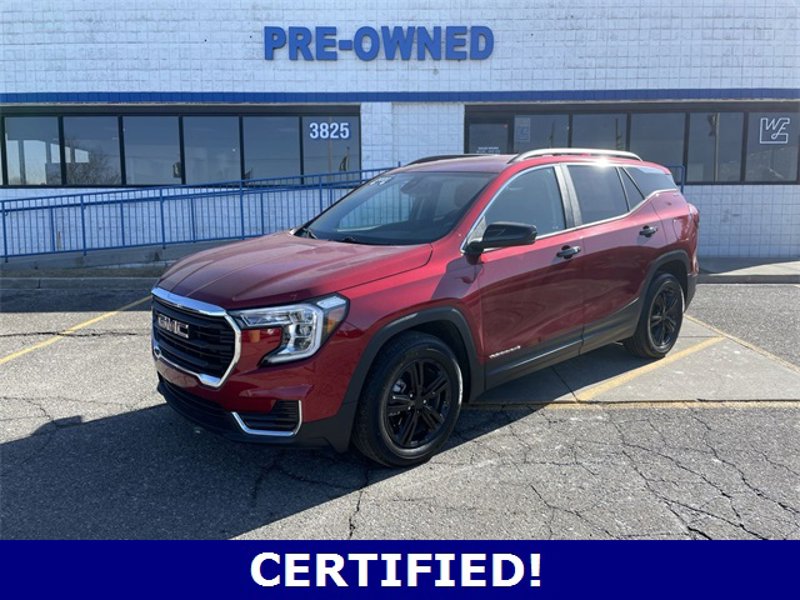 Certified 2022 GMC Terrain SLE w/ Driver Convenience Package image 1