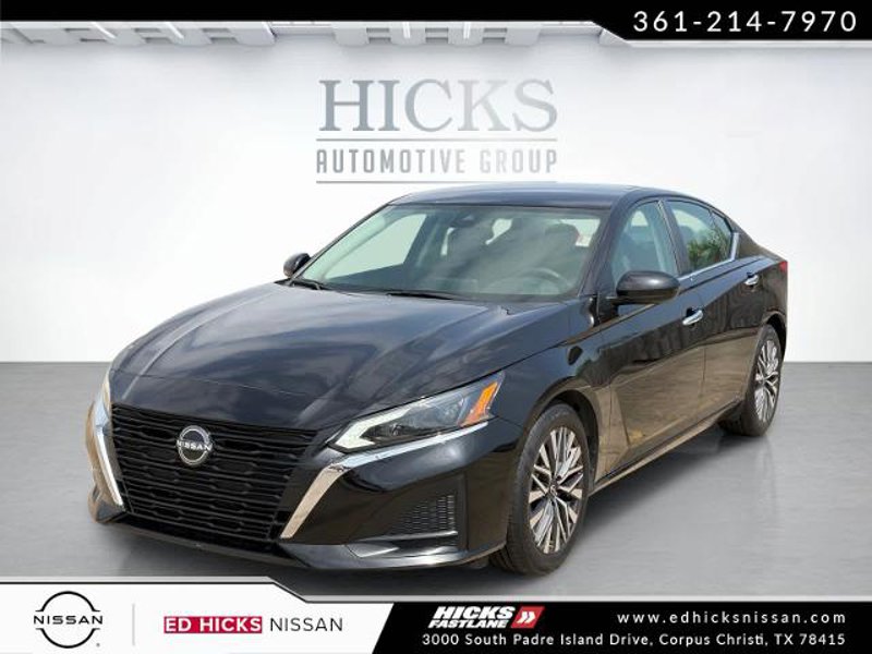 Certified 2023 Nissan Altima 2.5 SV image 1