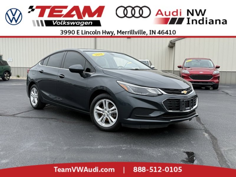 Used 2018 Chevrolet Cruze LT w/ Sun And Sound Package image 1
