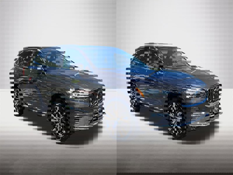 Certified 2022 Volvo XC60 B6 Inscription w/ Advanced Package image 1