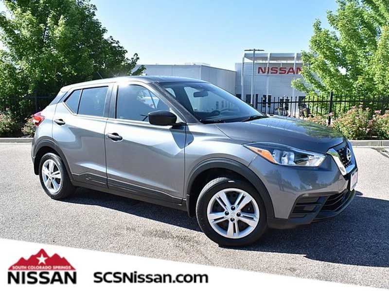 Certified 2020 Nissan Kicks S image 1