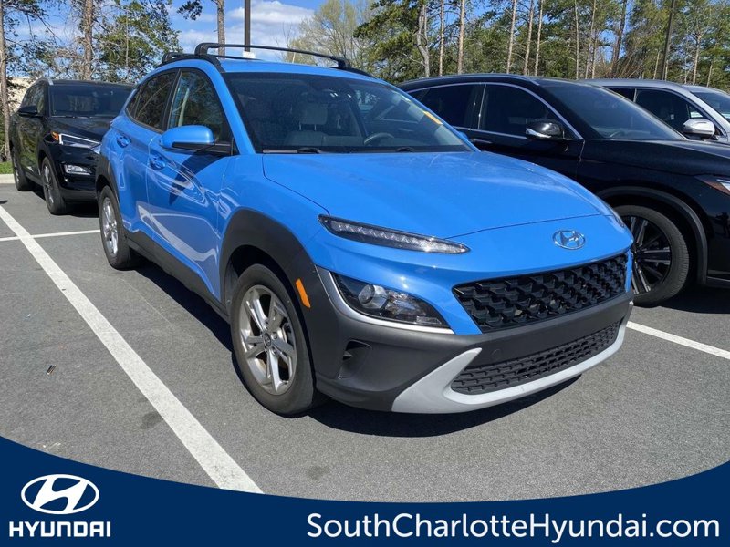 Certified 2022 Hyundai Kona SEL image 1
