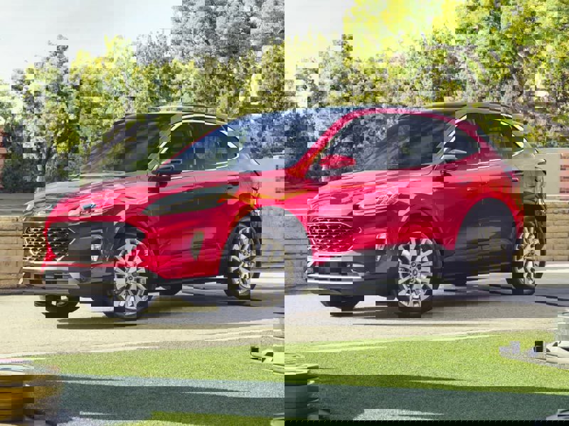 Used 2020 Ford Escape S image 1