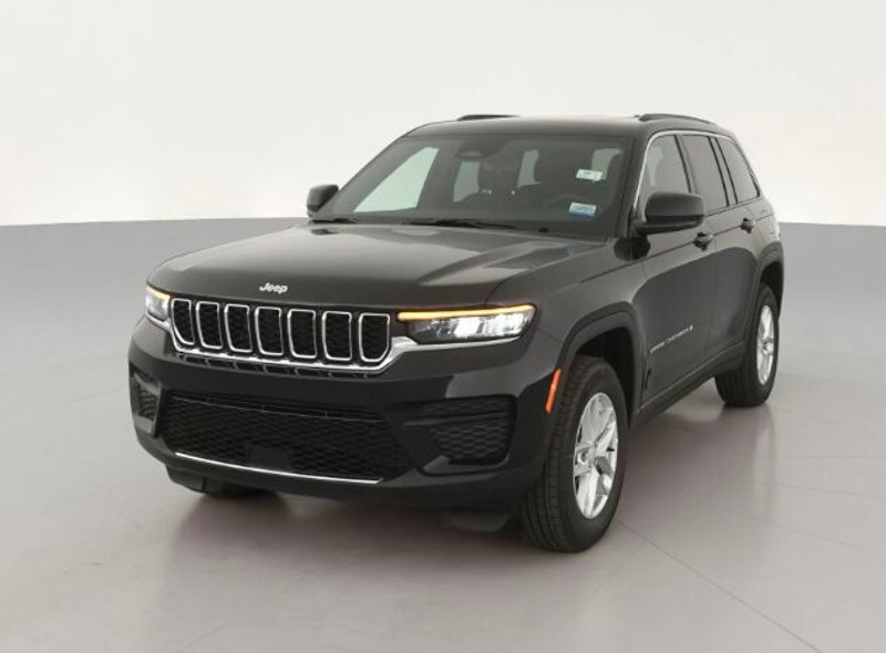 New 2025 Jeep Grand Cherokee Laredo X image 1