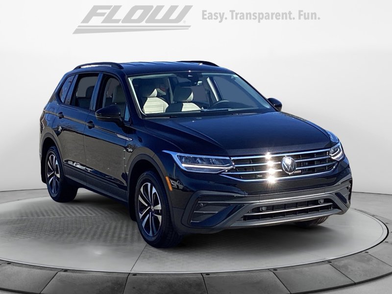 Certified 2024 Volkswagen Tiguan S image 1