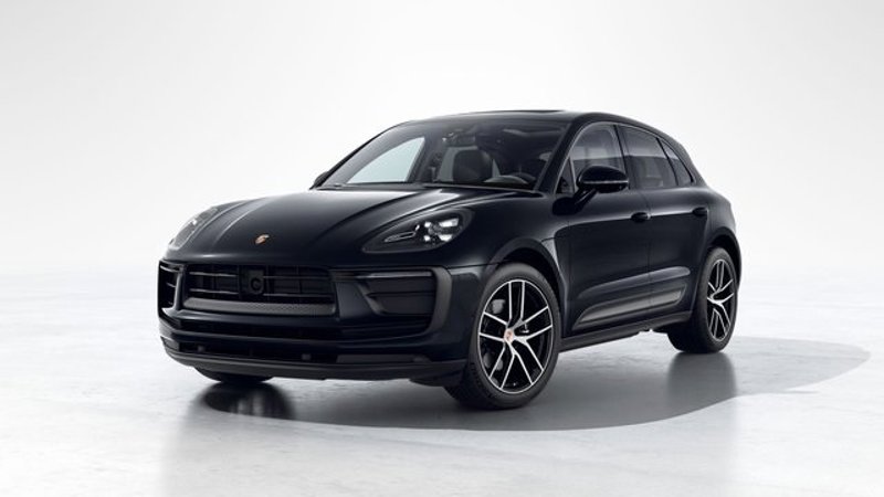 Certified 2024 Porsche Macan Turbo image 1