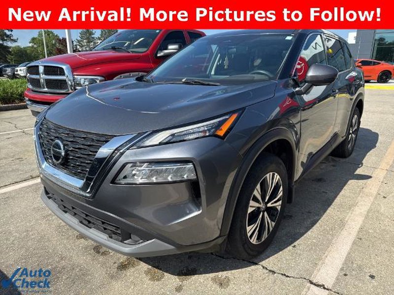 Certified 2021 Nissan Rogue SV image 1