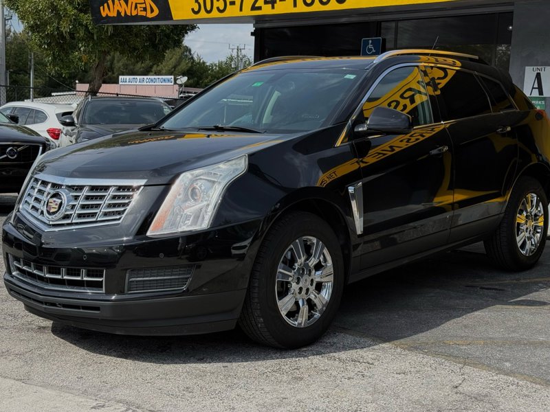 Used 2015 Cadillac SRX Luxury image 1