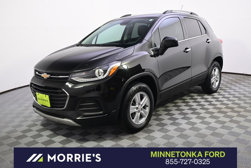 Used 2020 Chevrolet Trax LT w/ LT Convenience Package image 1