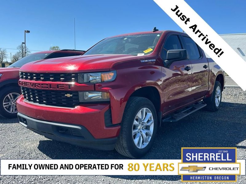 Used 2021 Chevrolet Silverado 1500 Custom image 1