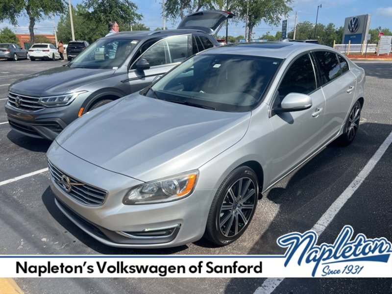 Used 2016 Volvo S60 T5 Premier image 1