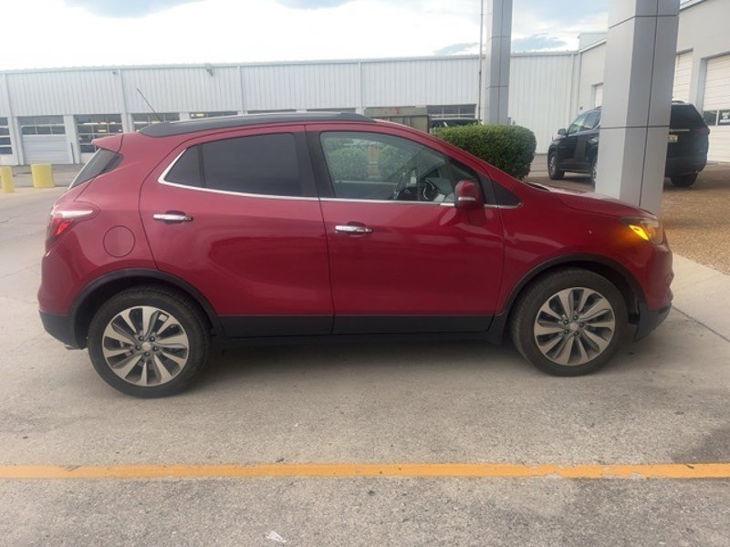 Used 2019 Buick Encore Preferred image 1