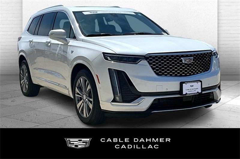 Certified 2024 Cadillac XT6 Premium Luxury w/ Platinum Package image 1