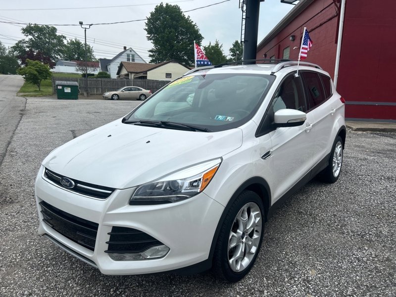 Used 2013 Ford Escape Titanium image 1