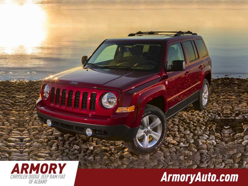 Used 2016 Jeep Patriot High Altitude image 1