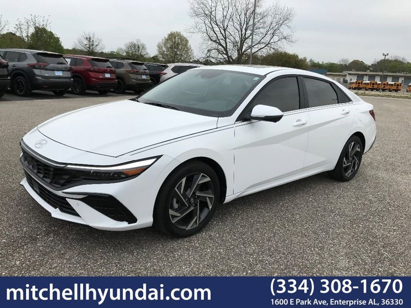 Certified 2024 Hyundai Elantra Limited image 1