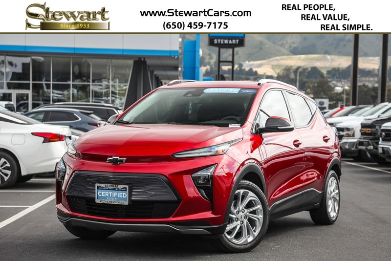Certified 2023 Chevrolet Bolt EUV LT w/ Driver Confidence Package image 1