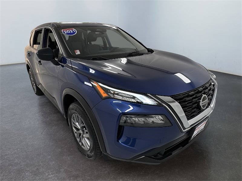 Certified 2021 Nissan Rogue S image 1