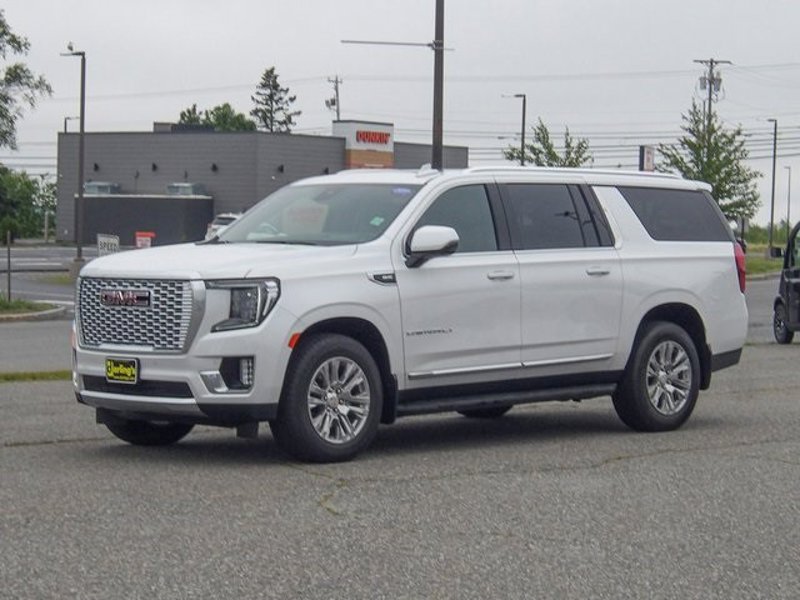 Certified 2023 GMC Yukon XL Denali w/ LPO, Floor Liner Package image 1