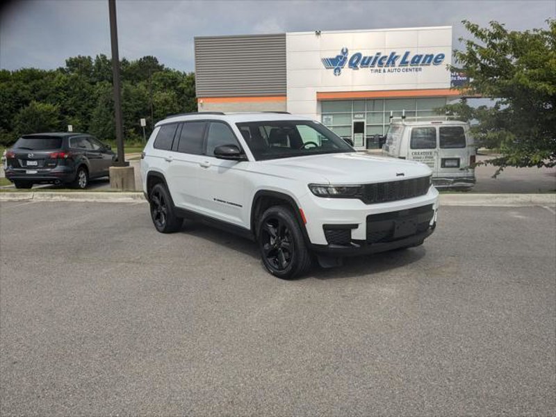 Certified 2021 Jeep Grand Cherokee L Laredo image 1