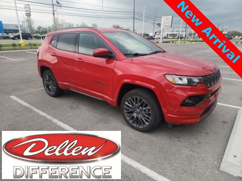 Certified 2022 Jeep Compass Limited image 1