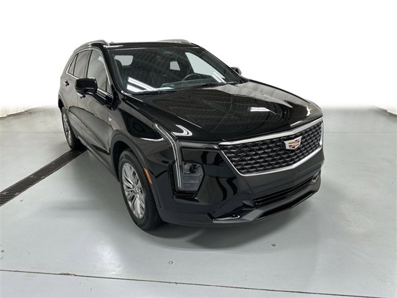 Certified 2024 Cadillac XT4 Premium Luxury w/ Cold Weather Package image 1