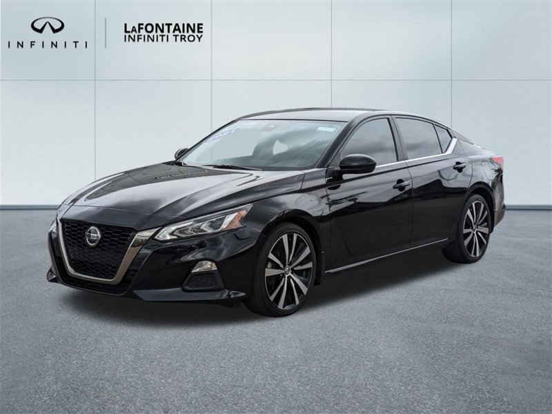 Certified 2021 Nissan Altima 2.5 SR image 1