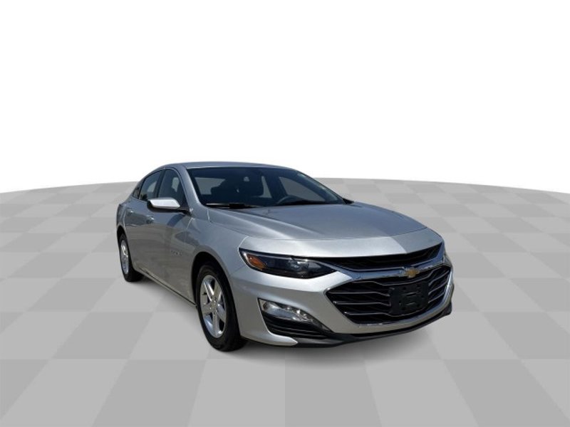 Certified 2022 Chevrolet Malibu LT image 1