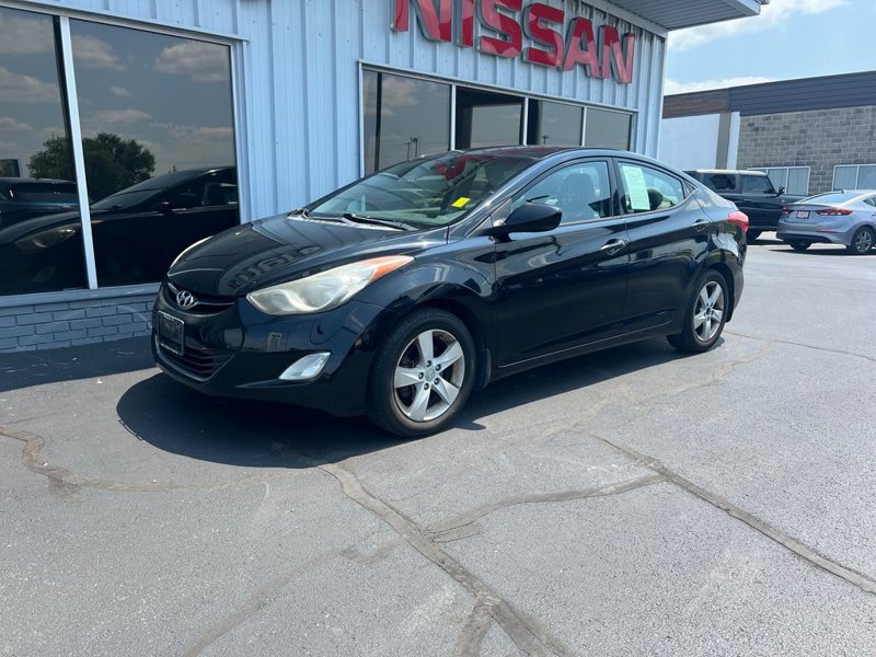 Used 2013 Hyundai Elantra GLS w/ Preferred Pkg image 1