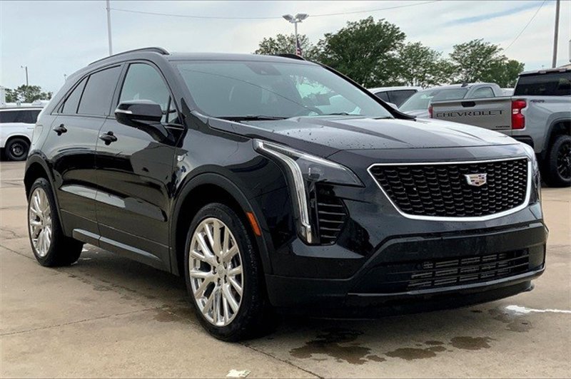 Certified 2023 Cadillac XT4 Sport image 1
