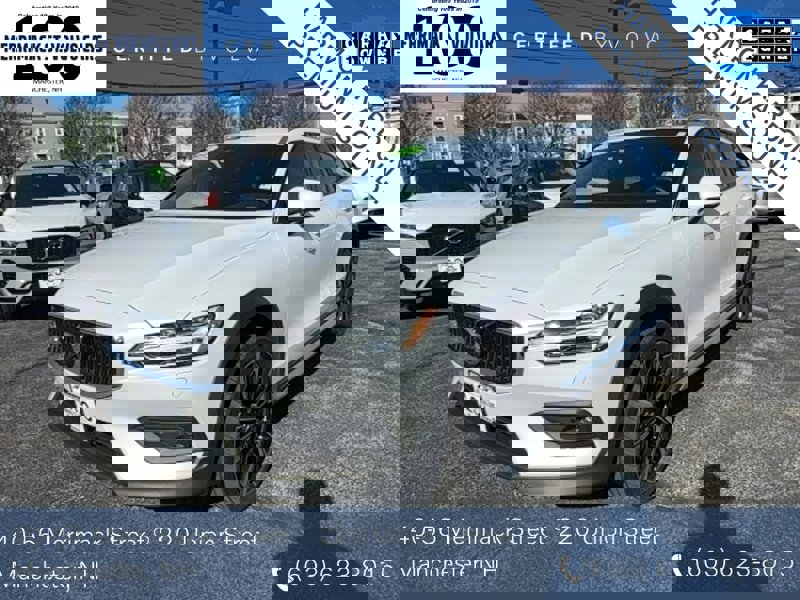 Certified 2023 Volvo V60 B5 Cross Country Ultimate w/ Climate Package image 1