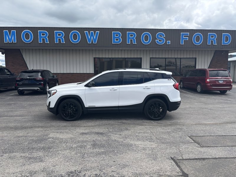 Used 2020 GMC Terrain SLE w/ Driver Convenience Package image 1