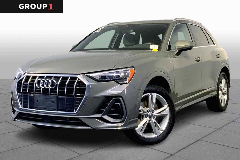 Certified 2021 Audi Q3 2.0T Premium image 1