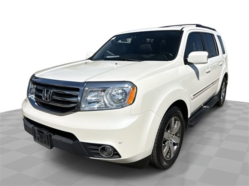 Used 2015 Honda Pilot Touring image 1